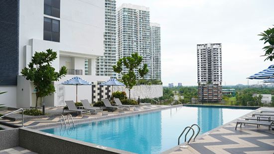 SPLASH Swimming Pool