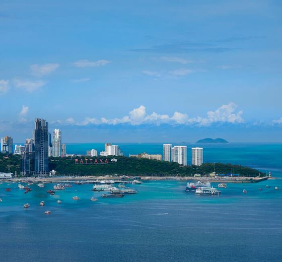 לַחקוֹר - OZO צפון פטאיה (OZO North Pattaya)