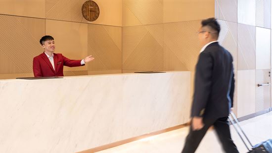 Reception check-in - Y Hotel Hong Kong